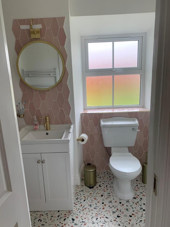 Cosy cottage in peaceful countryside Longford Esterno foto